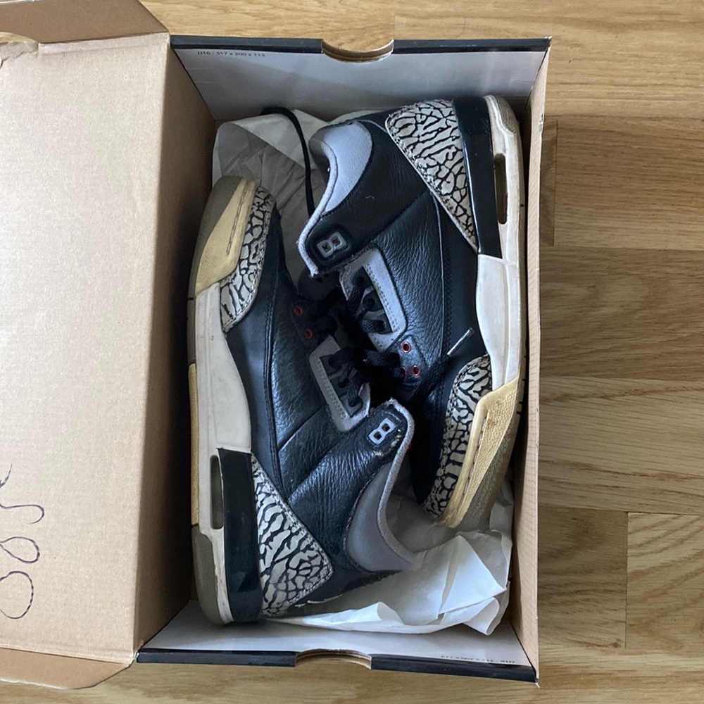 Retro Jordan Cement 3’s used with box
